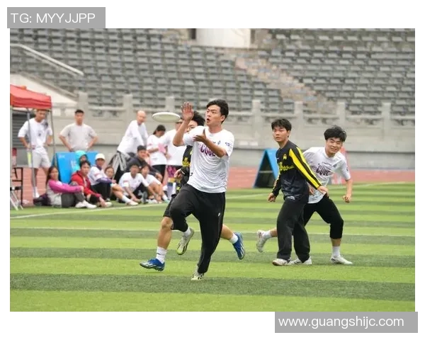 重庆飞盘队的战术分析与比赛表现评估探讨